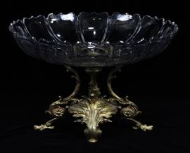 FRENCH BRONZE AND CRYSTAL CENTERPIECE  Lot 1079