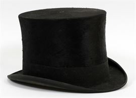 ENGLISH BEAVER FELT TOP HAT, ANTIQUE, H 7", W 8 1/2", D 10"  Lot 1397