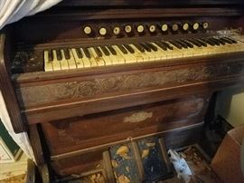 Pump Organ