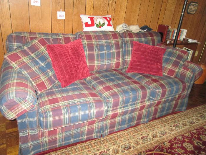 Very comfy sofa