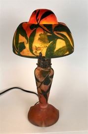 Original Daum Nancy Cameo Glass Lamp