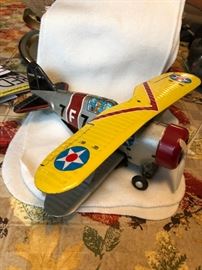JAPAN TOY BATTERY OPERATED PLANE