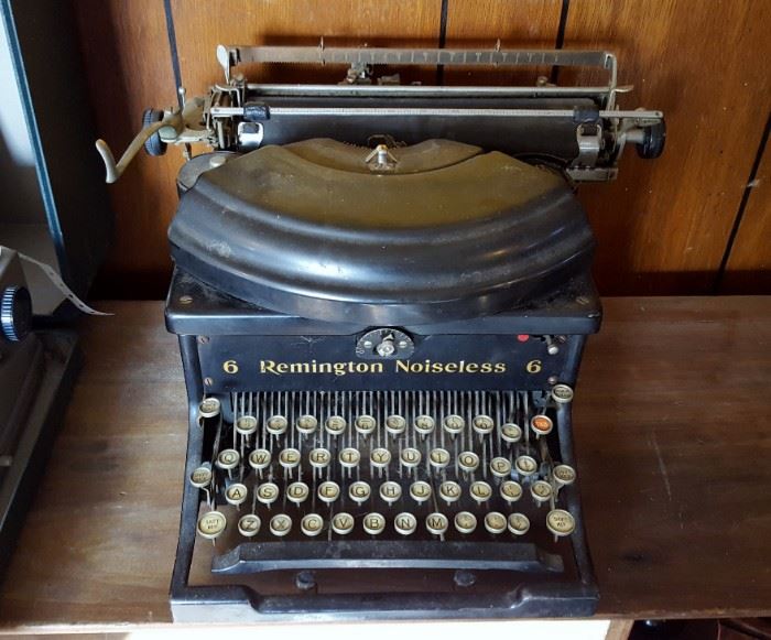 Remington noiseless typewriter