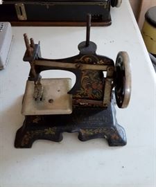 Little Beauty, child's sewing machine made in Germany.