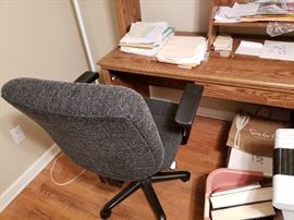 Swivel adjustable Office chair grey plaid