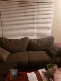 Couch grey plaid