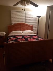 Queen headboard Benchmark
