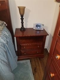 second elegant side table and elegant lamp.