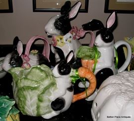 Fitz and Floyd Easter Rabbits