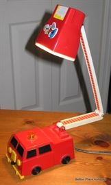 Vintage Fire Engine light for a Child and is working