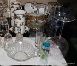 Queens Yuletide Dinnerware and Glassware