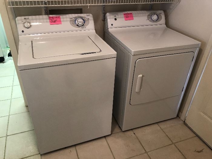 Like New GE Washer and Dryer