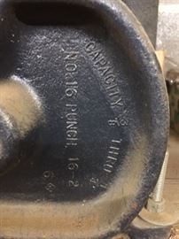 Roper Whitney No.16 Bench Punch