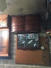 Vintage chest of drawers