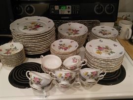 German Set; Service for 10 with extras