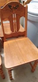 4 CHAIRS that go with table