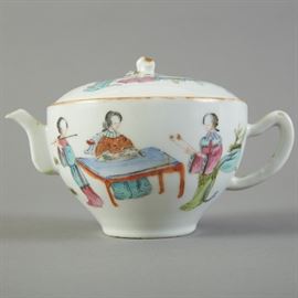 	Chinese Famille Rose Porcelain Teapot - Tongzhi