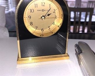 Small Howard Miller mantle clock