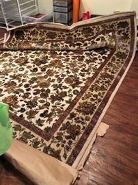 Gorgeous 8x12 rug