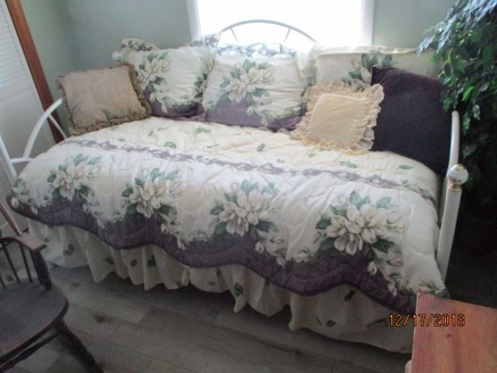 fouton day bed