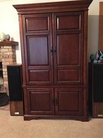 Entertainment Cabinet; Premium Advent-Brand Speakers