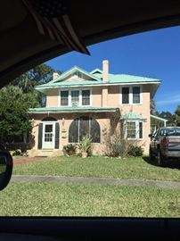 1930’s home full of treasures