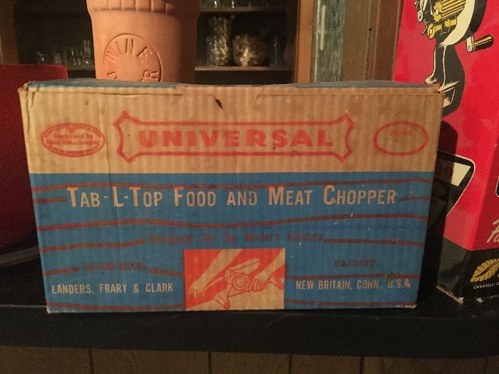 Memorial Northwest Estate Sale in Spring, TX starts on 1/3/2019