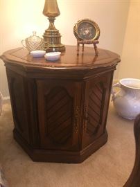 Kroehler side tables