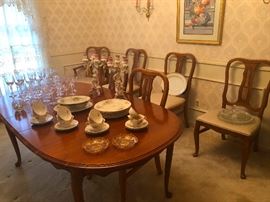 Cherry Dining Room Table w. Drake Feet