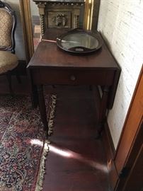 antique dropleaf table