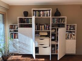 Books & knick knacks