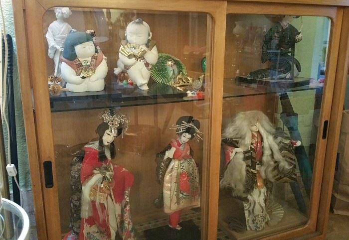 Kimekomi dolls...nice glass display case.  living room