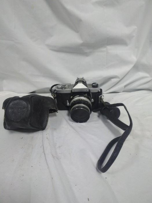 antique Nikon camera, nikkor-s, Nippon Kogaku Japan #485026        https://ctbids.com/#!/description/share/84409