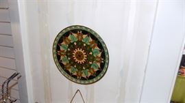 Enameled plate