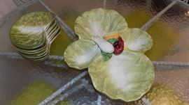 Cabbage leaf side salad set and bowl