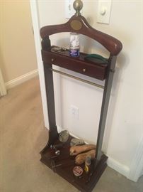 Vintage Mahogany Butler/Valet Suit Stand!