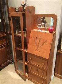 Vintage Secretary Desk/Cabinet!