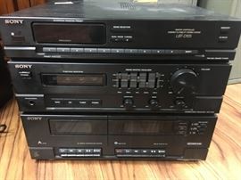 Sony Compact Hi-Fidelity Stereo System W/Turntable & 5 CD Changer!
