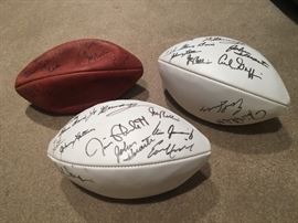 Autographed&nbsp;Footballs & Posters by Heisman Trophy Winners featuring Jay Berwanger (1935), Larry Kelley (1936), Angelo Bertelli (1943), Lesw Horvath (1944), Glenn Dabis (1946), Vix Janowicz (1950), Johhny Lattner (1953), John David Crow(1957), Joe Bellino (1962), John Huarte (1964), Steve Owens (1969), Jim Plunkett (1970), Archie Griffin (1974-75), Earl Campbell (1977), Ty Detmer (1990), Gino Torretta (1992)