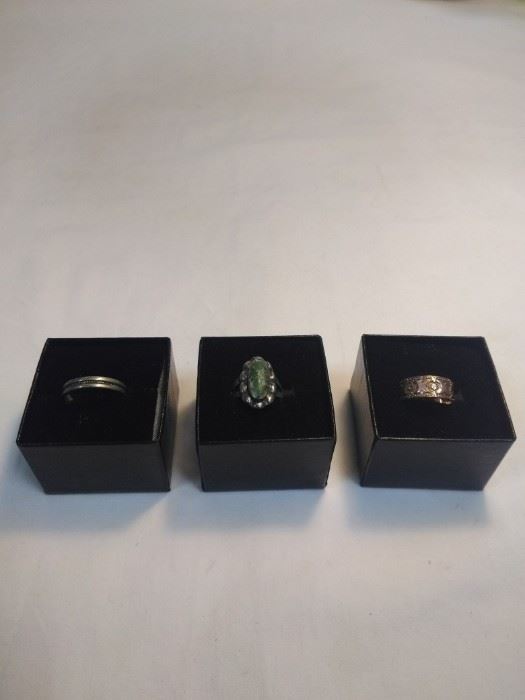 3 vintage rings https://ctbids.com/#!/description/share/86419