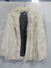 vintage white fur coat , made in Korea, size large https://ctbids.com/#!/description/share/86446