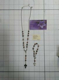 Genuine leopard skin jaspar and pewter cross necklace and bracelet set https://ctbids.com/#!/description/share/86487