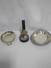1 Oil Lamp Plus to metal serving trays https://ctbids.com/#!/description/share/86542