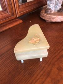 ALABASTER FROM ITALY