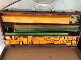 VINTAGE MAHJONG BAKELITE?
