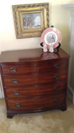 Pair of Henredon Bachelor Chest !!
