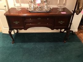 Thomasville Dining room set, Buffet