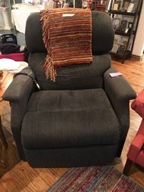 Pop up electric recliner (Big Mans)