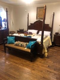 Broyhill rice bed with Temperpedic adjustable mattresses