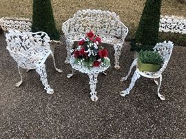 Vintage very heavy wrought iron patio set with planters